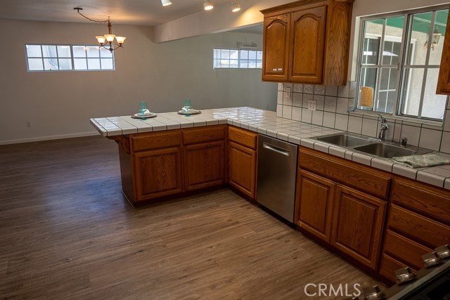 6449 Mclennan Avenue photo 6