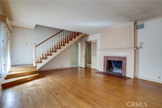 5209 Bellaire Avenue photo 5