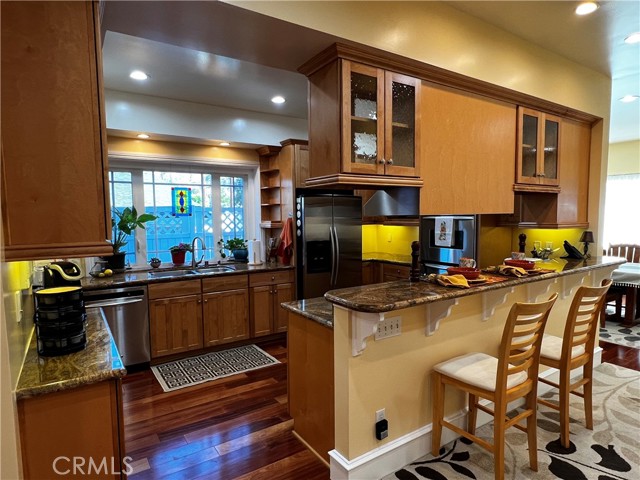10655 Langmuir Avenue photo 6