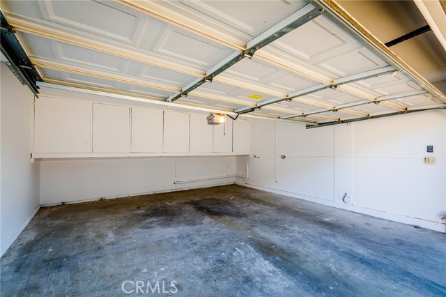 washer and dryer hookups in the garage