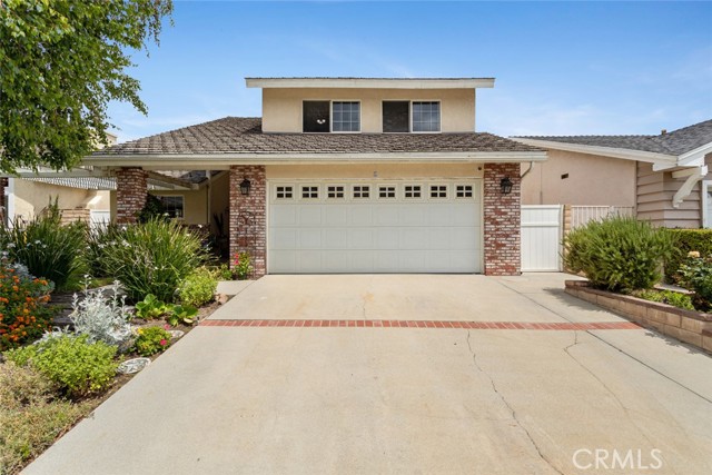 10242 Glade Avenue, Chatsworth, California 91311, 4 Bedrooms Bedrooms, ,3 BathroomsBathrooms,Residential,For Sale,Glade,SR22109308