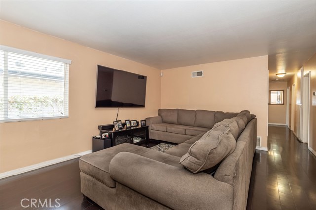 13231 Woodcock Avenue photo 3