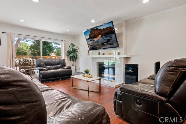 11158 Newcastle Avenue photo 8