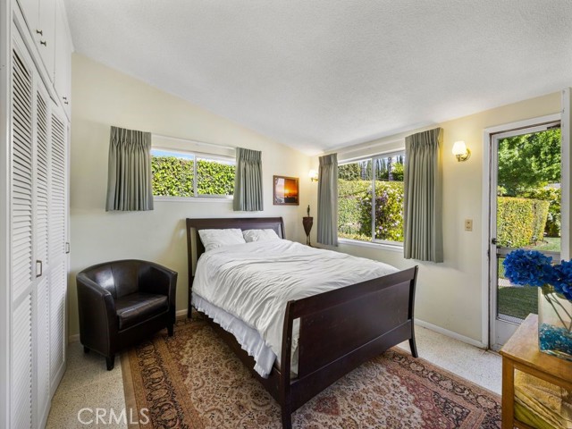 23030 Mosby Street photo 8