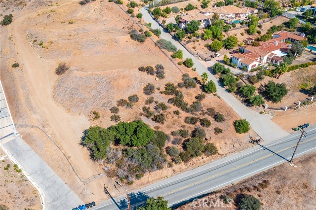 20630260 Mulholland Hwy photo 6