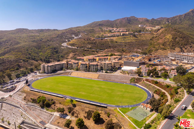 Drew Fenton | 3636 Malibu Country Drive Malibu CA | MLS: 7494351 Drew Fenton | 3636 Malibu Country Drive Malibu CA | MLS: 7494351