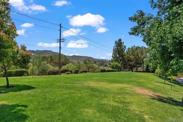 863 English Holly Lane, San Marcos CA: https://media.crmls.org/mediaz/0000d234-20bf-49a3-bda8-5382ac40ad3e.jpg