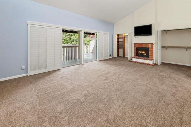 Detail Gallery Image 12 of 28 For 4640 Coralwood Cir, Carlsbad,  CA 92008 - 2 Beds | 2/1 Baths