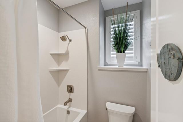 2610 Lighthouse Lane, Marina CA: https://media.crmls.org/mediaz/0002016a-474a-4eed-b1b1-29acdb0e49a7.jpg
