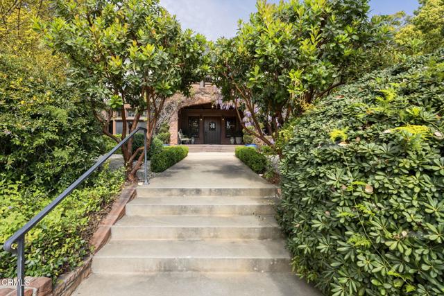 412 Oaklawn Avenue, South Pasadena CA: https://media.crmls.org/mediaz/000293ff-7565-43af-9a2c-22674ff66426.jpg