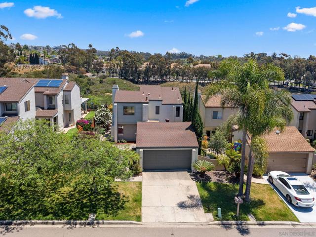 5751 Menorca Dr, San Diego CA: https://media.crmls.org/mediaz/00033c5b-7070-4716-961b-70b1b883bcf3.jpg