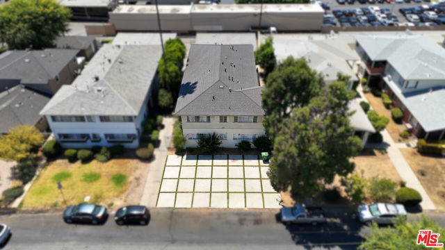 5707 Tilden Avenue, Sherman Oaks CA: https://media.crmls.org/mediaz/0003b9c9-1f38-4a37-b932-cd3516cf54a2.jpg