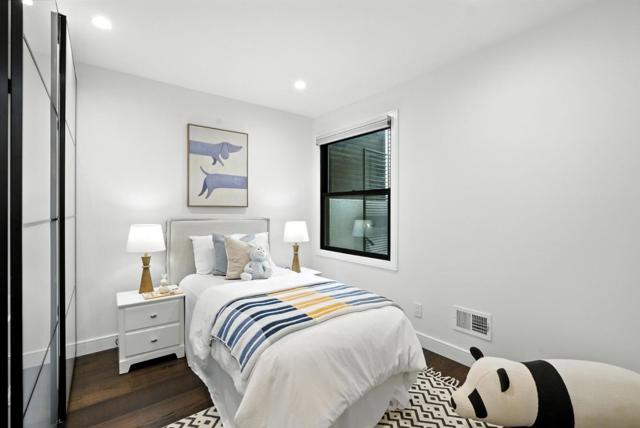 651 41st Avenue, San Francisco CA: https://media.crmls.org/mediaz/0006ff8e-b01c-419e-81f2-fcf78c3226ef.jpg