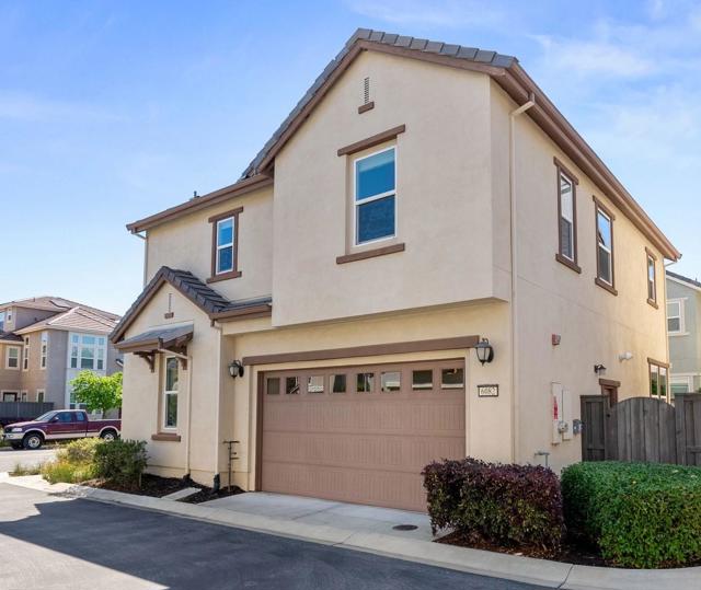 6082 Charlotte Drive, San Jose CA: https://media.crmls.org/mediaz/00072a25-7485-4427-b0f0-eca8b830f531.jpg