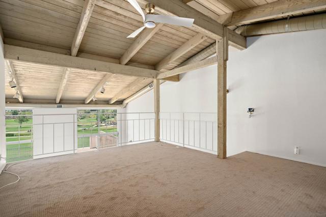 2544 Navarra Rd, Carlsbad CA: https://media.crmls.org/mediaz/000786ba-541b-4b66-9ce5-d375e4d04a68.jpg