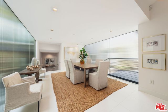 1012 2nd Street, Santa Monica CA: https://media.crmls.org/mediaz/0007dcc6-48b1-4ccc-9bec-16278a2ece5a.jpg