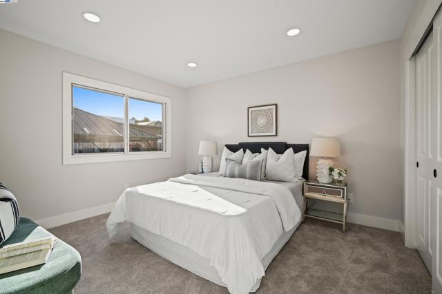 625 3rd Ave, San Bruno CA: https://media.crmls.org/mediaz/00083626-64a8-4fc8-91ff-02a5251176ca.jpg