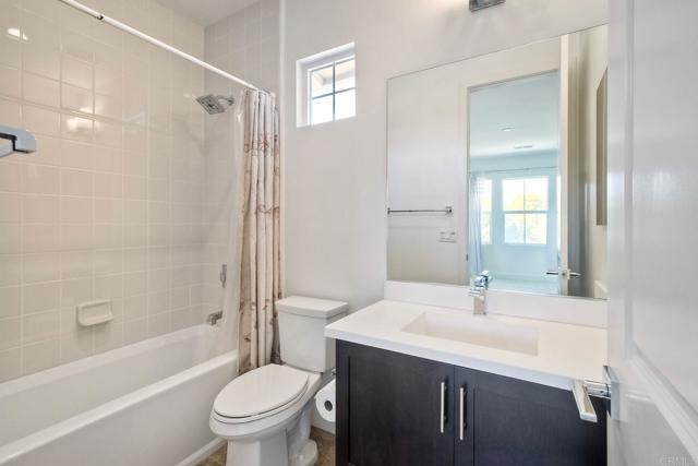 Detail Gallery Image 19 of 29 For 888 Channel Island Dr, Encinitas,  CA 92024 - 5 Beds | 4/1 Baths