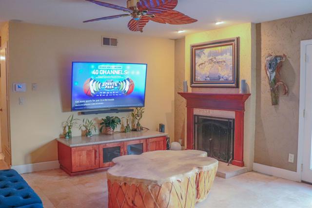 4410 Charger Boulevard, San Diego CA: https://media.crmls.org/mediaz/0008e9eb-991d-4edf-85bb-83a91755c552.jpg