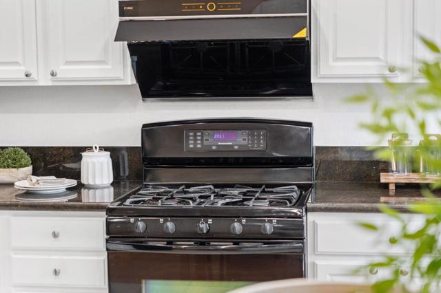 959 Reed Avenue, Sunnyvale CA: https://media.crmls.org/mediaz/000919c9-6006-4ea8-a742-fbc4ce605510.jpg