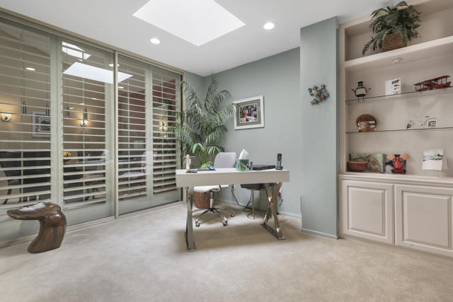 184 Ranch View Circle, Palm Desert, CA 92211