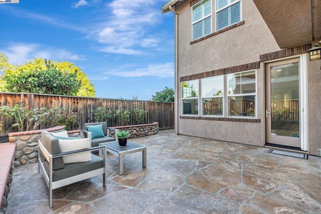 5801 Flora Cmn, Livermore CA: https://media.crmls.org/mediaz/0009c0b4-c73a-4a8c-bc88-c2482d6b6ad6.jpg