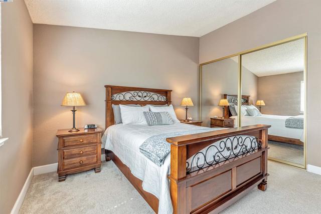 2013 Galloway Cmn, Livermore CA: https://media.crmls.org/mediaz/000a7f77-2689-4962-853b-f46935aedaad.jpg