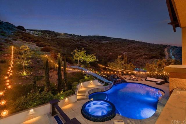 543 Ledge Street, San Marcos CA: https://media.crmls.org/mediaz/000b3939-6774-41d2-ba42-284d857287d1.jpg