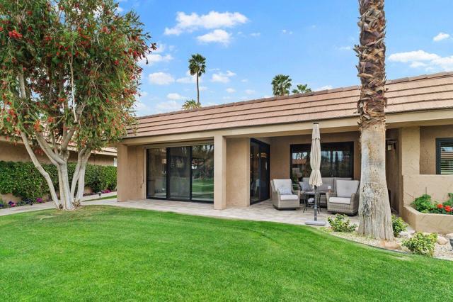 45475 Pueblo Road, Indian Wells CA: https://media.crmls.org/mediaz/000ba6da-f84b-4424-b0d3-63721b8f5aff.jpg