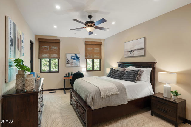 Detail Gallery Image 25 of 72 For 5065 Indianola Way, La Canada Flintridge,  CA 91011 - 5 Beds | 5/2 Baths