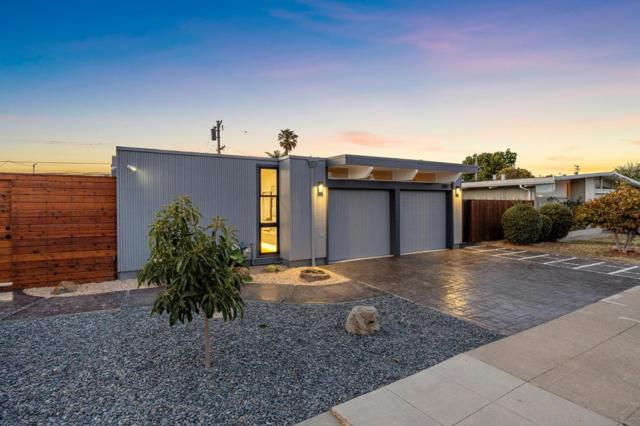 683 Vanessa Drive, San Mateo CA: https://media.crmls.org/mediaz/000ca2fa-73c5-4e1b-bade-06bd40477d13.jpg