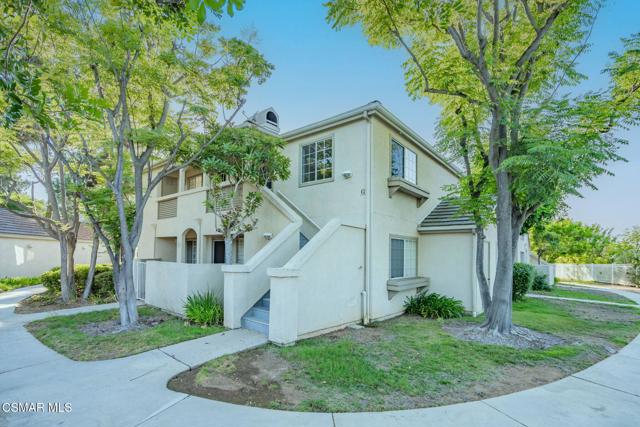 1165 Fitzgerald Road, Simi Valley CA: https://media.crmls.org/mediaz/000cc580-cb45-4428-9e53-52f7f583a1db.jpg