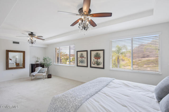 181 Dusty Rose Court, Simi Valley CA: https://media.crmls.org/mediaz/000d8b9b-5fcc-4580-a4d4-7bf6d80b1448.jpg