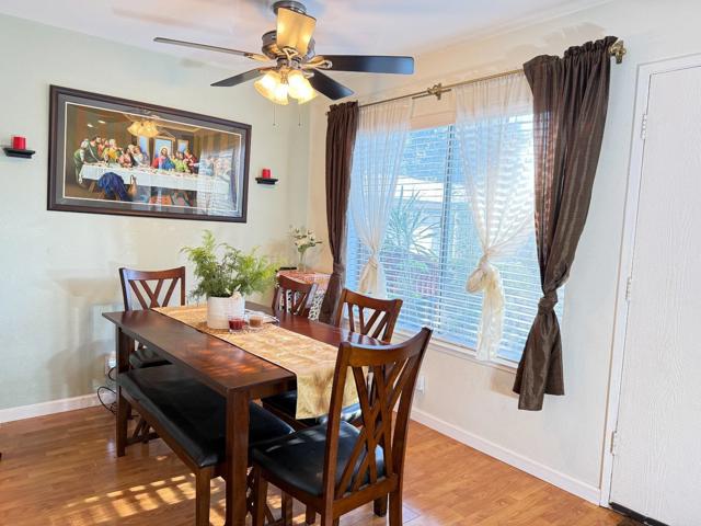 2701 Lone Bluff Way, San Jose CA: https://media.crmls.org/mediaz/000e094c-ea05-4448-b009-7832fcd66b9f.jpg