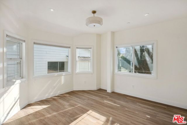 17805 Erwin Street, Encino CA: https://media.crmls.org/mediaz/000e8b34-66d3-4731-9d6b-19a14fac6708.jpg