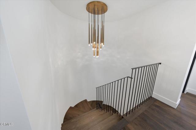 Detail Gallery Image 30 of 76 For 1329 Campbell St, Glendale,  CA 91207 - 4 Beds | 6 Baths