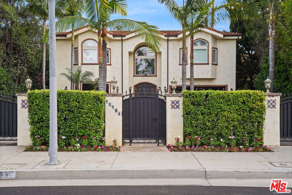 13164 Magnolia Boulevard