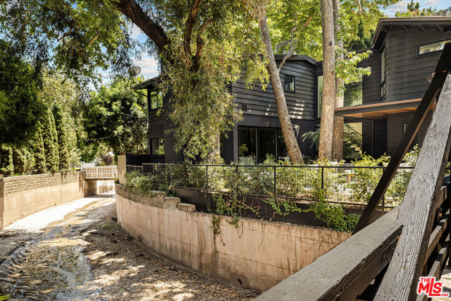 Drew Fenton | 327 E Rustic Road Santa Monica CA | MLS: 7265256