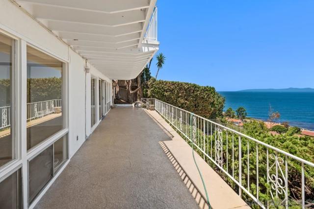 605 Palos Verdes Dr W, Palos Verdes Estates, California 90274, 4 Bedrooms Bedrooms, ,2 BathroomsBathrooms,Residential,Sold,Palos Verdes Dr W,220015650SD