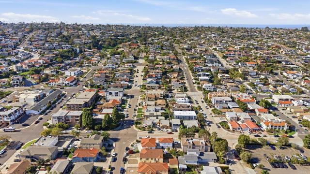 Detail Gallery Image 49 of 55 For 3040 Byron St, San Diego,  CA 92106 - 6 Beds | 2 Baths