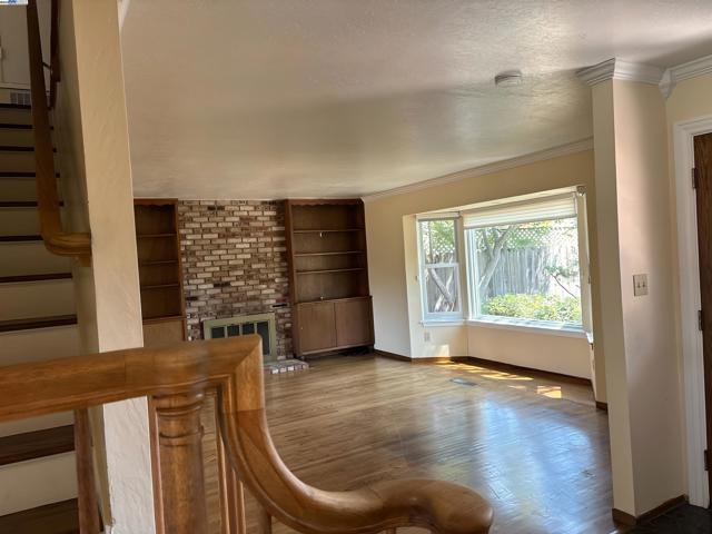 1742 Beachwood Way, Pleasanton CA: https://media.crmls.org/mediaz/00183f0a-4888-4018-bf31-9bd31def3dfa.jpg