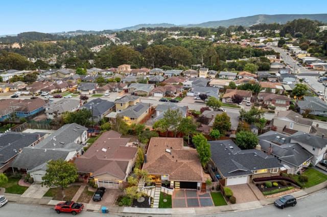 2555 Crestmoor Drive, San Bruno CA: https://media.crmls.org/mediaz/001916b3-2aac-4c5c-8661-c6df16b1c0ef.jpg