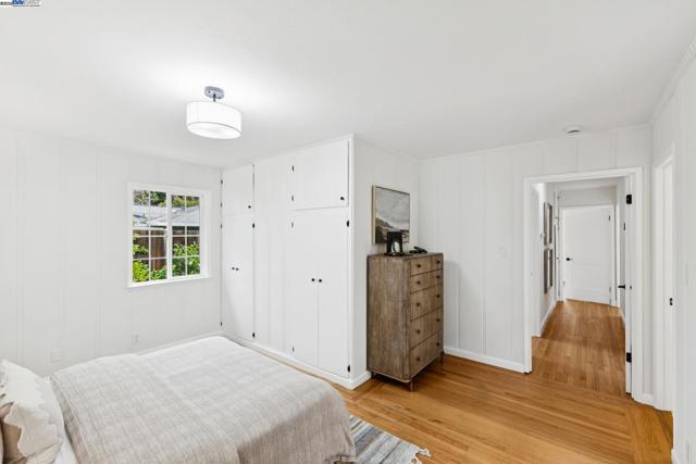 55 Cora Ct, Walnut Creek CA: https://media.crmls.org/mediaz/001a27a6-1bc9-4cb2-b8fd-883b57b8a0b3.jpg