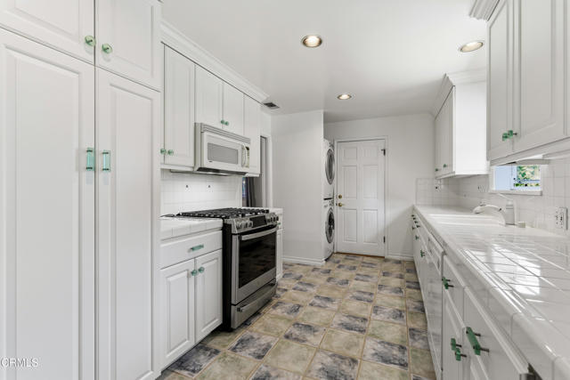 Detail Gallery Image 9 of 21 For 1407 Meridian Ave, South Pasadena,  CA 91030 - 3 Beds | 2 Baths