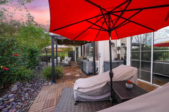 12083 Tivoli Park Row, San Diego CA: https://media.crmls.org/mediaz/001b117d-da1a-4fff-93c8-833ef846f1ec.jpg