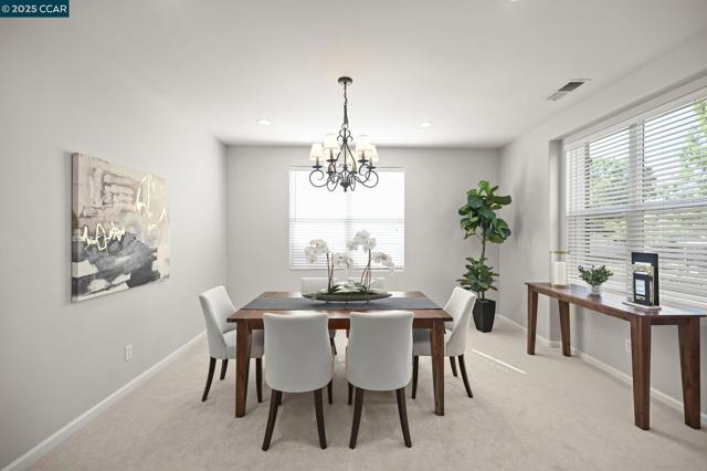 2371 Magnolia Bridge Dr, San Ramon CA: https://media.crmls.org/mediaz/001bd196-246f-4c86-ac91-68f8ca48f0a6.jpg