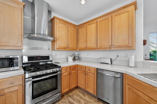 7902 Kipling Circle, Gilroy CA: https://media.crmls.org/mediaz/001bf57a-ac68-4003-b281-4742d4789055.jpg