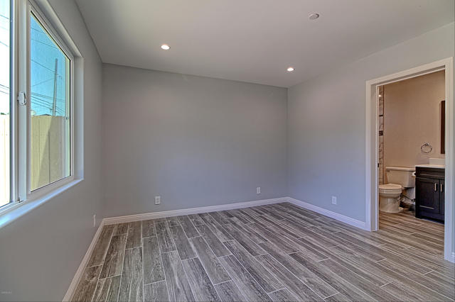 159 S Hayes Avenue, Oxnard CA: https://media.crmls.org/mediaz/001bfb19-0730-4218-9fcf-fb372f69911f.jpg