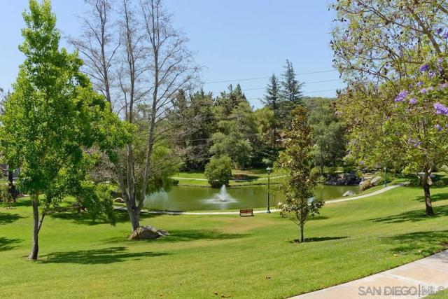 1150 ALOE CT., San Marcos CA: https://media.crmls.org/mediaz/001df105-d927-49f3-88ca-9f808e702f3a.jpg
