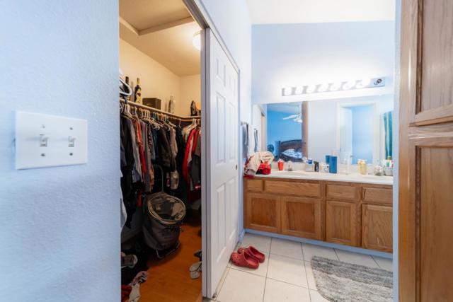 13714 Deleon Avenue, Gustine CA: https://media.crmls.org/mediaz/001df893-7ed4-4177-aae6-92a73859d2fa.jpg